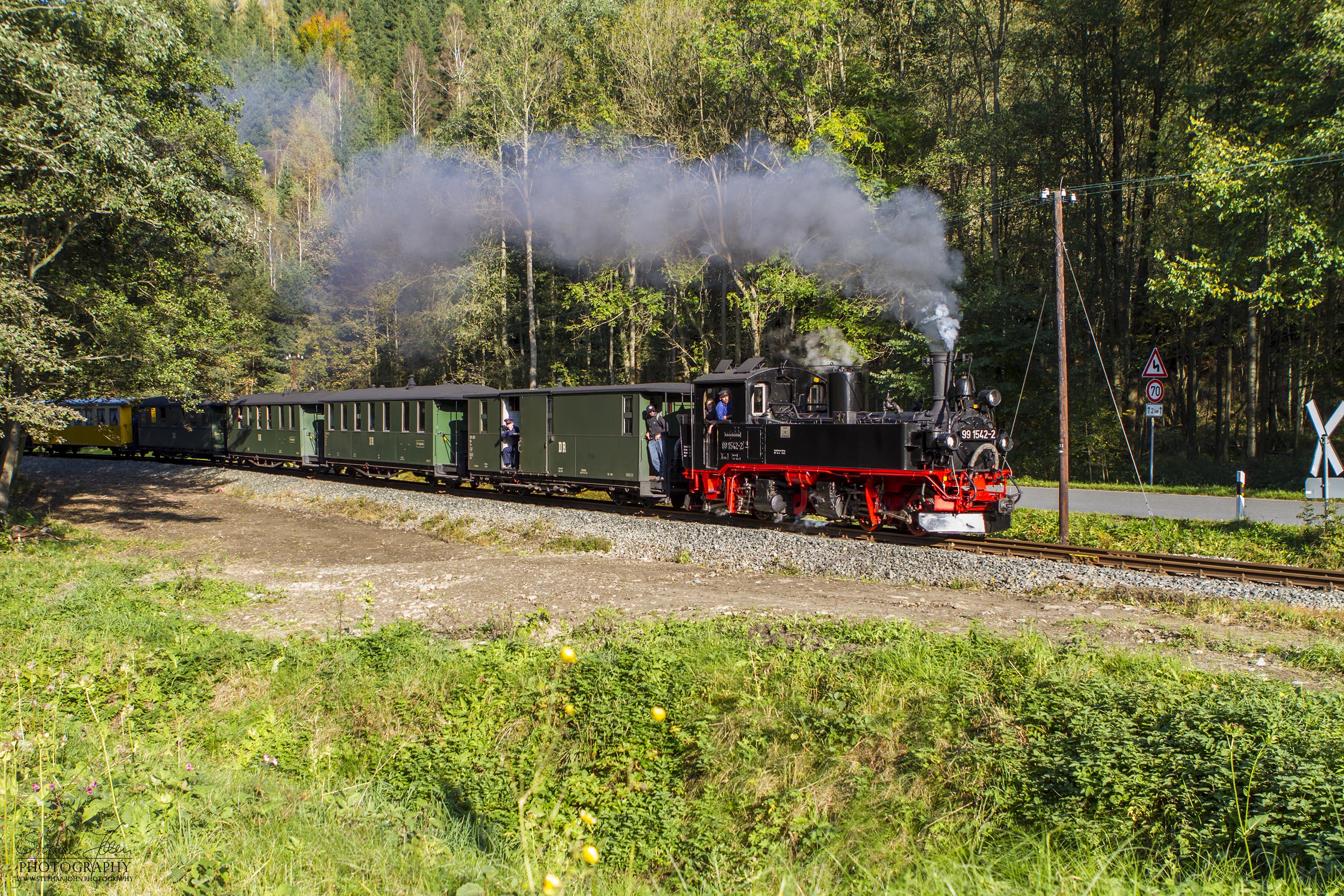 Zug 27 der Preßnitztalbahn von Steinbach nach Jöhstadt