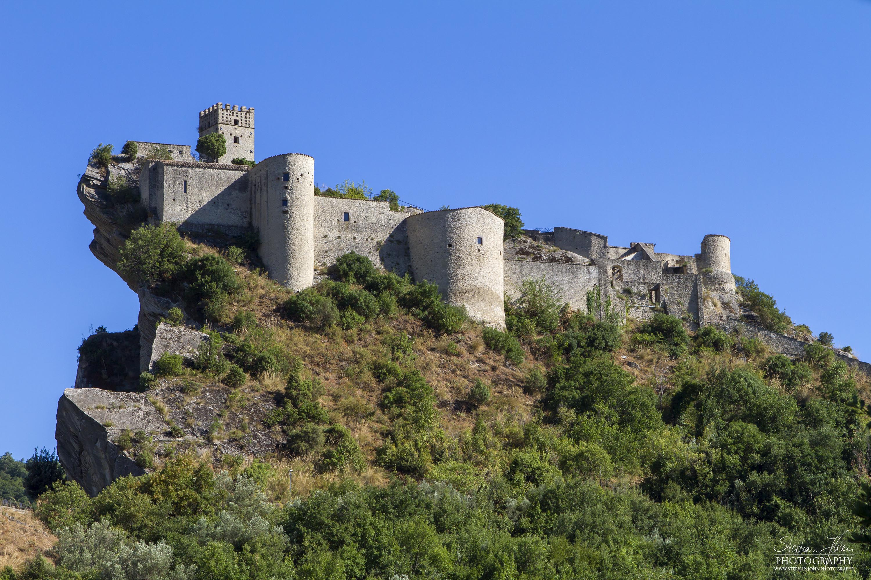 Castello di Roccascalegna in der Provinz Chieti (Abruzzen)
