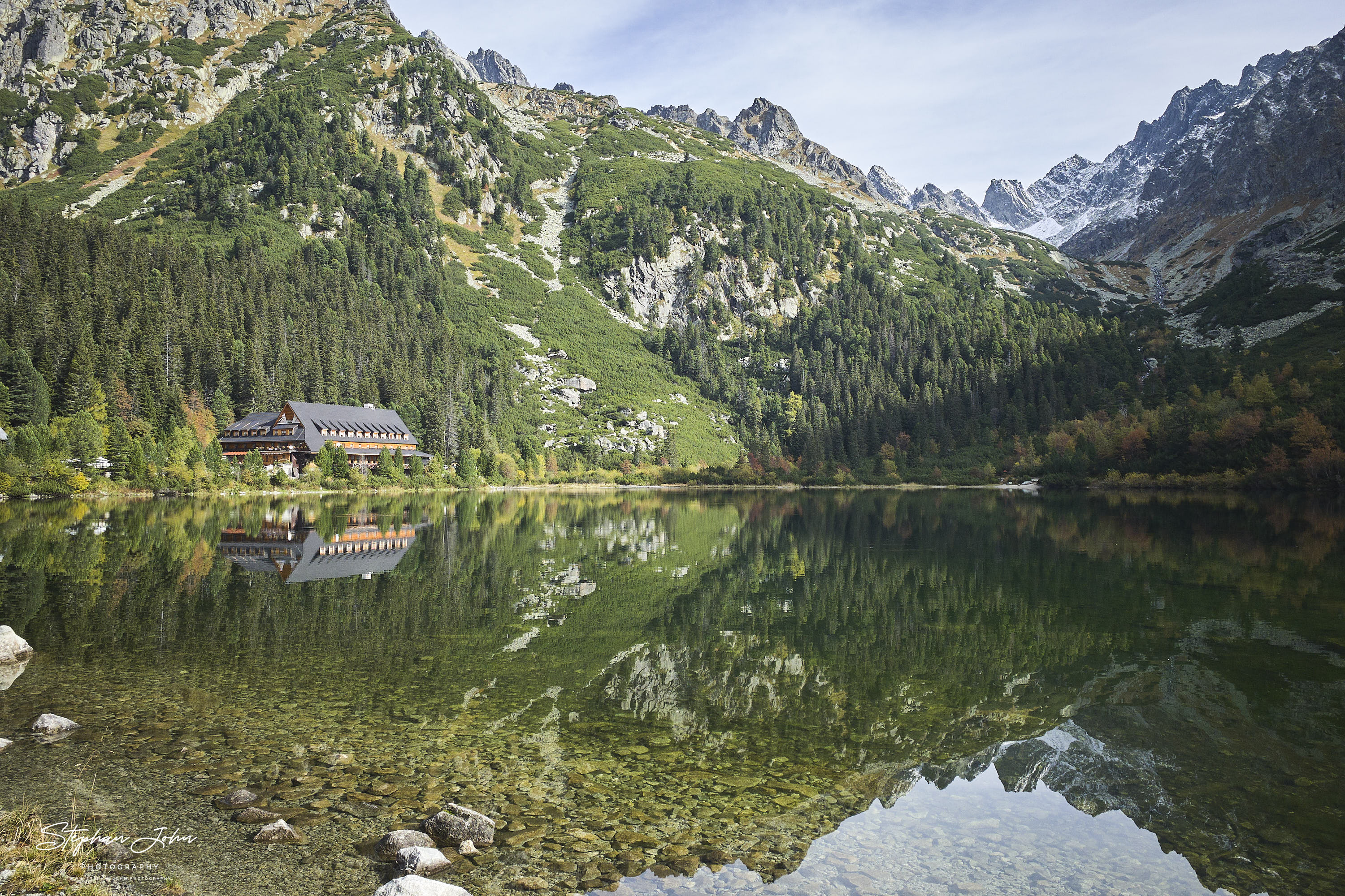 Popradské pleso auf 1.494 m mit dem Berghotel