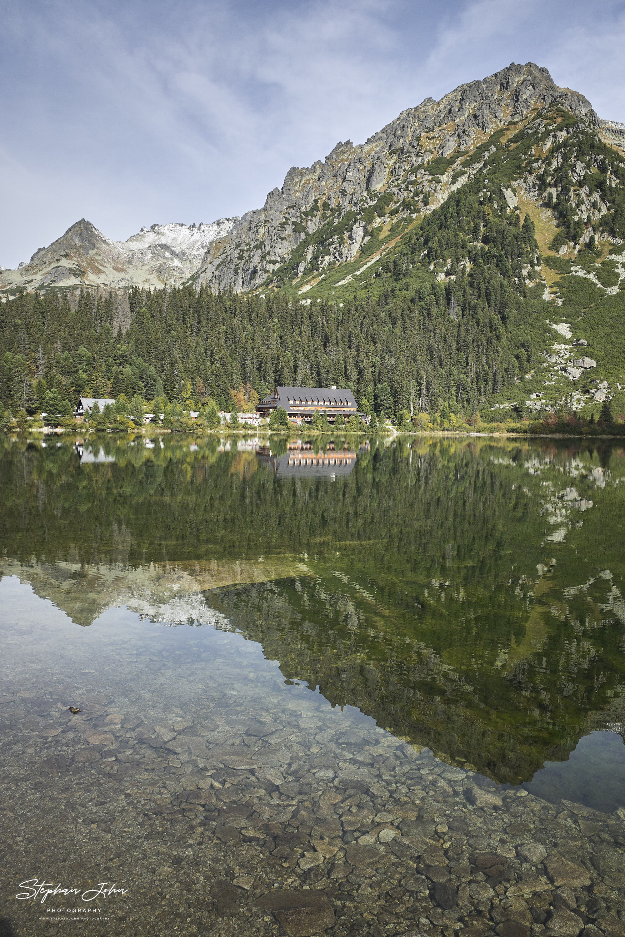 Popradské pleso auf 1.494 m mit dem Berghotel