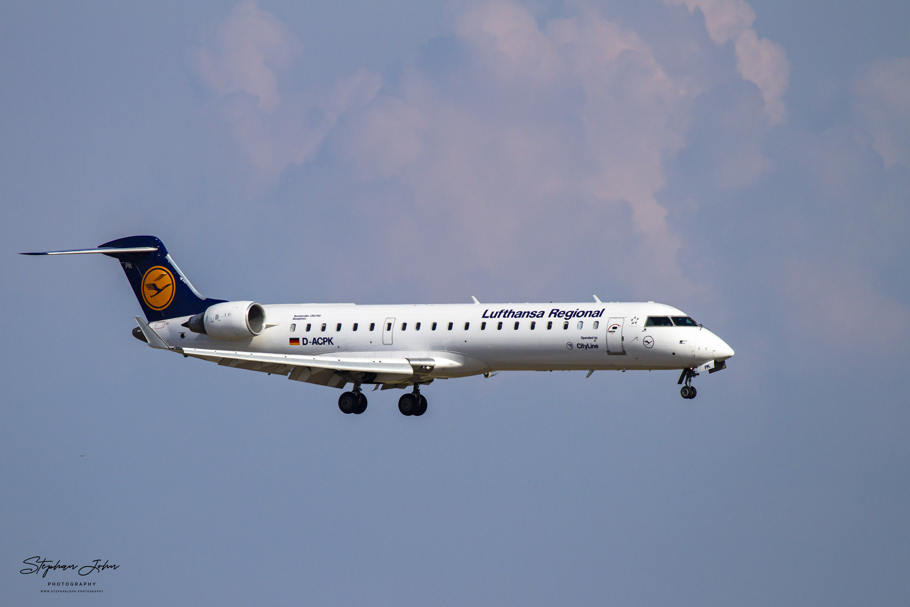 Bombardier CRJ-700 