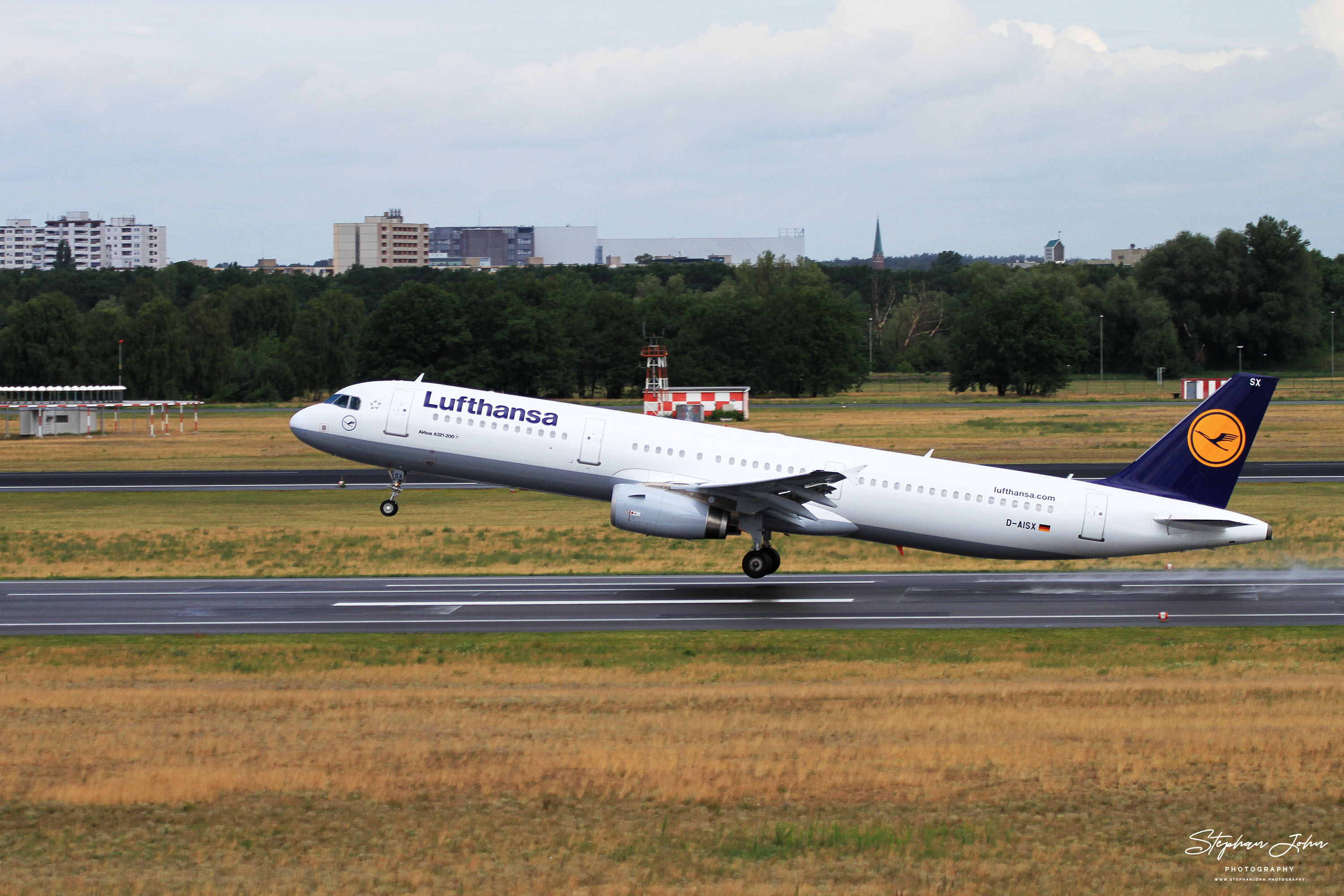 Airbus A321-200 