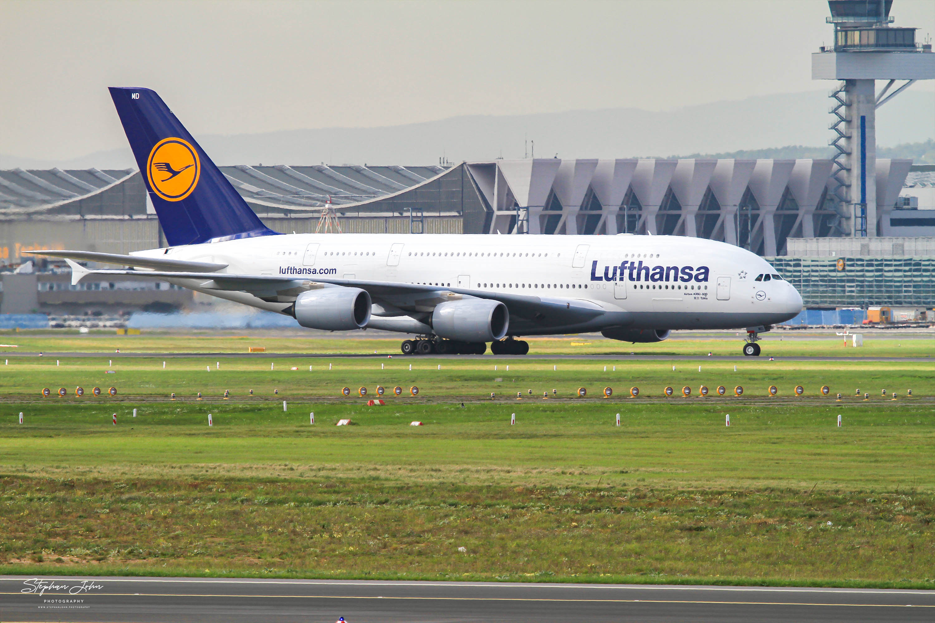 Airbus A380-800 