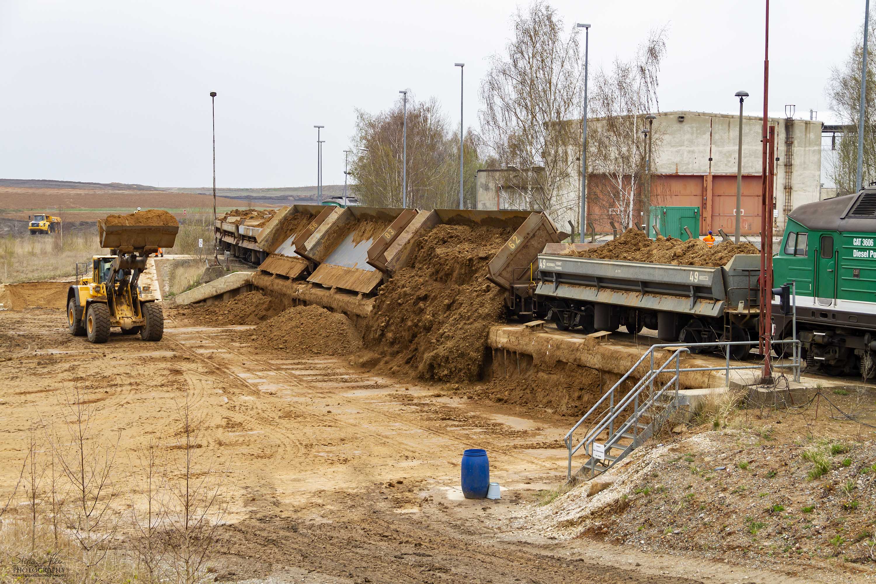 Entladung eines Sandzuges aus Kayna im Anschluss Lichtenberg