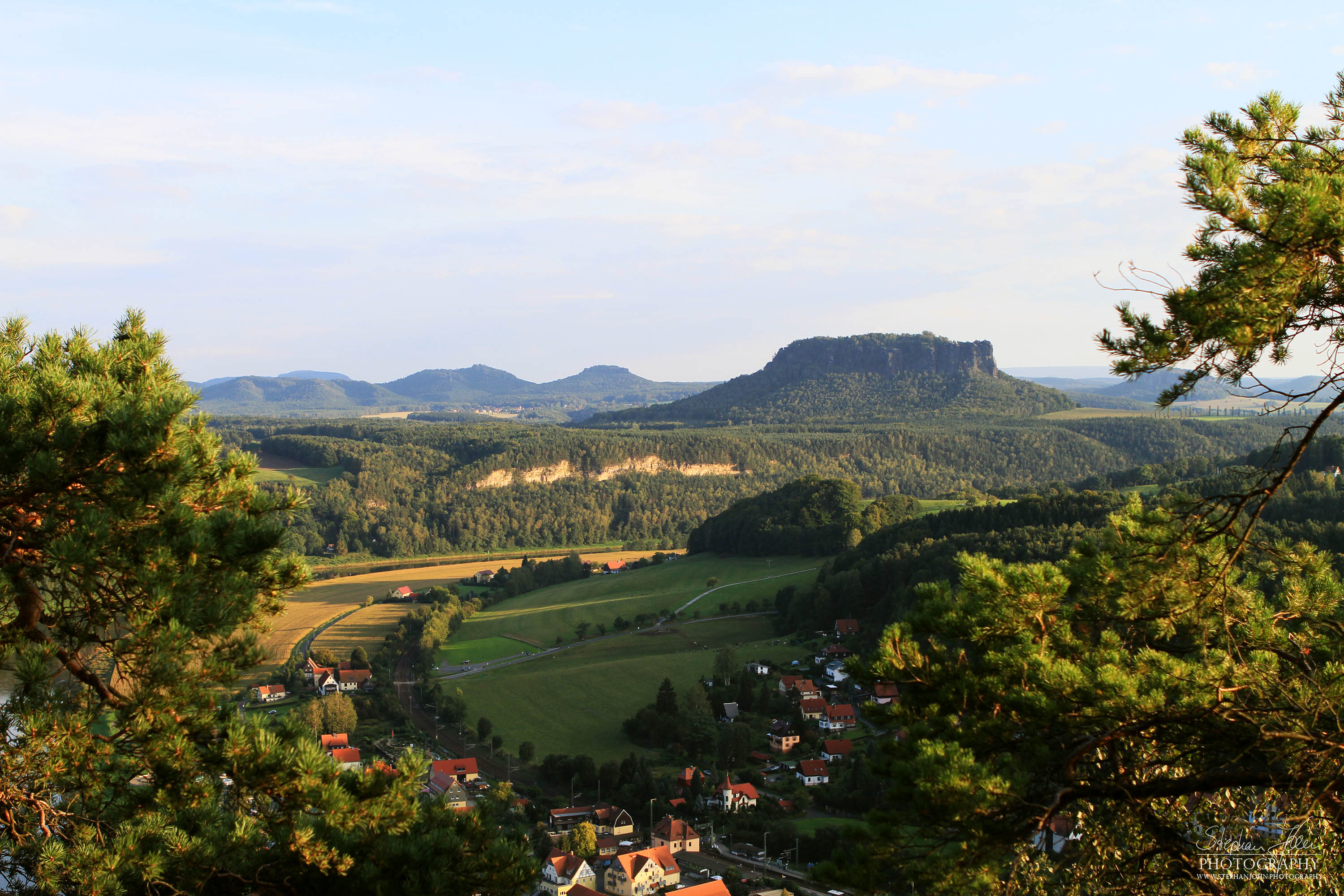 Blick von der bastei zum Lilienstein