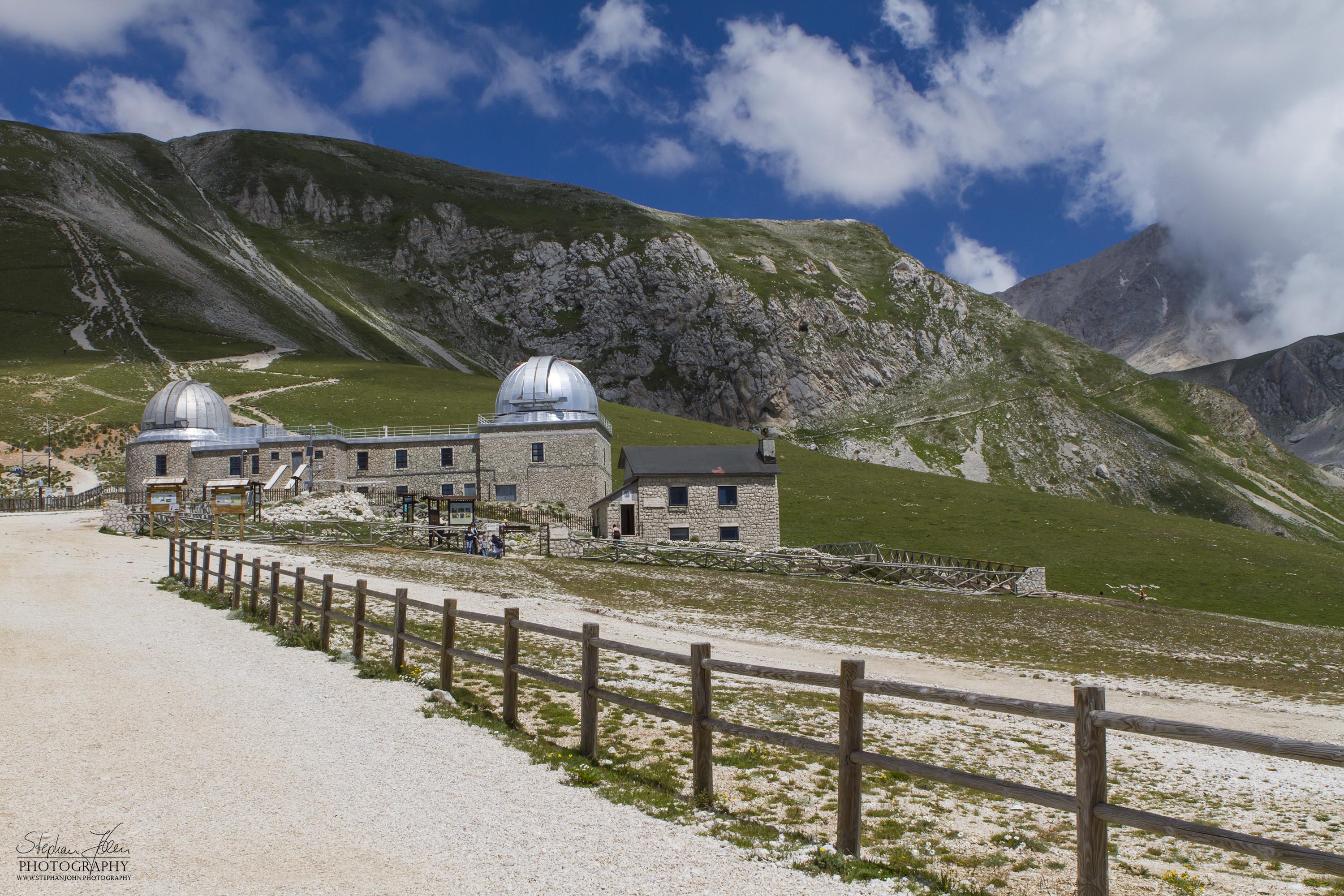 Observatorium als Außenstelle von Rom auf dem Campo Imperatore