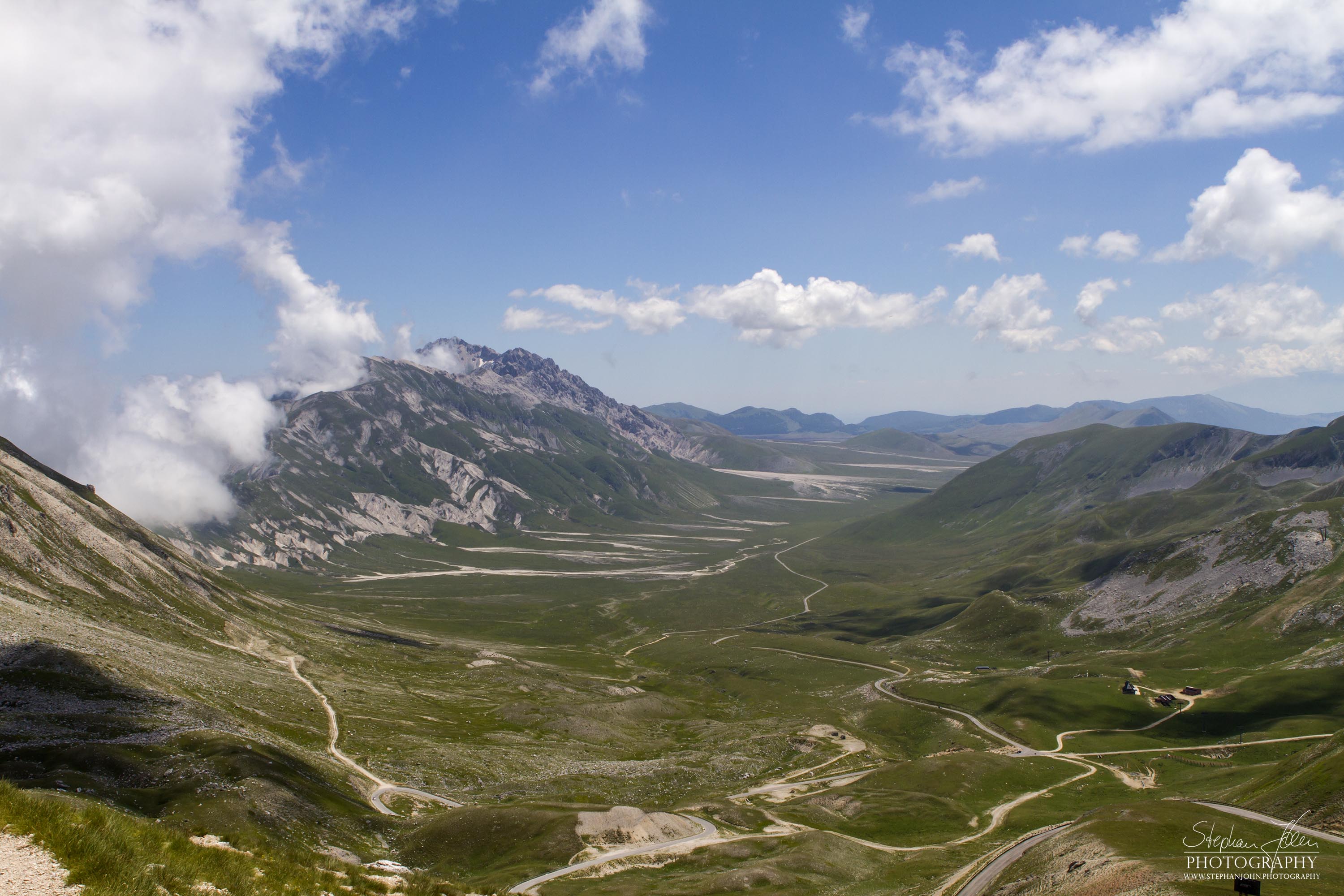 Blick in die Hochebene des Campo Imperatore