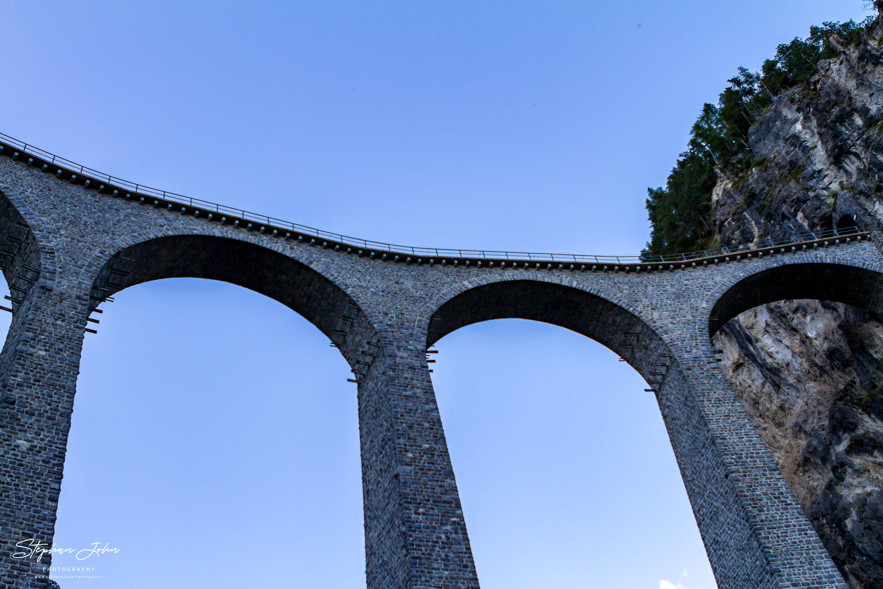 <p>Das Landwasserviadukt der Rhätischen Bahn bei Filisur</p>