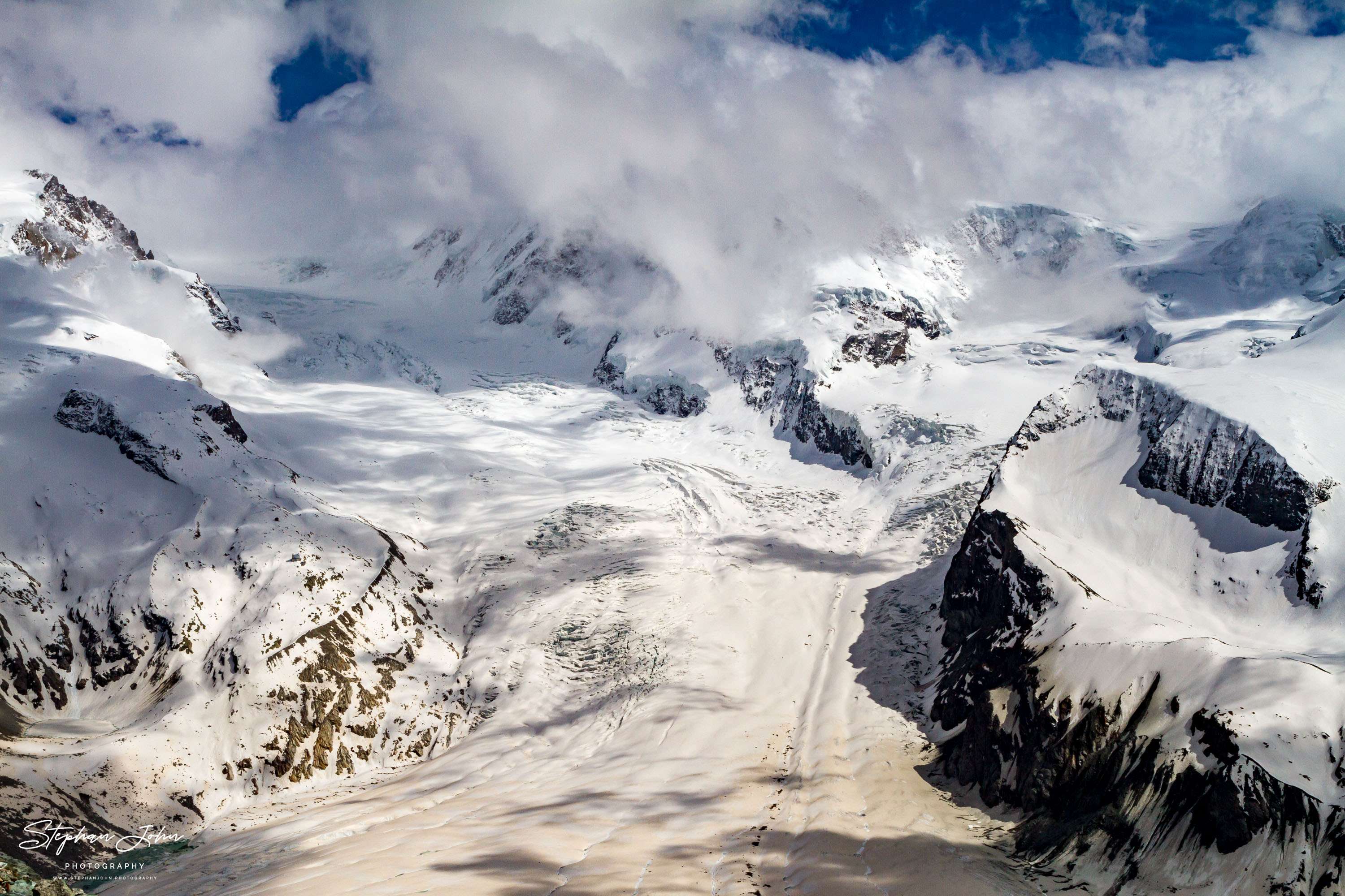 Blick vom Gornergrat auf den Grenzgletscher