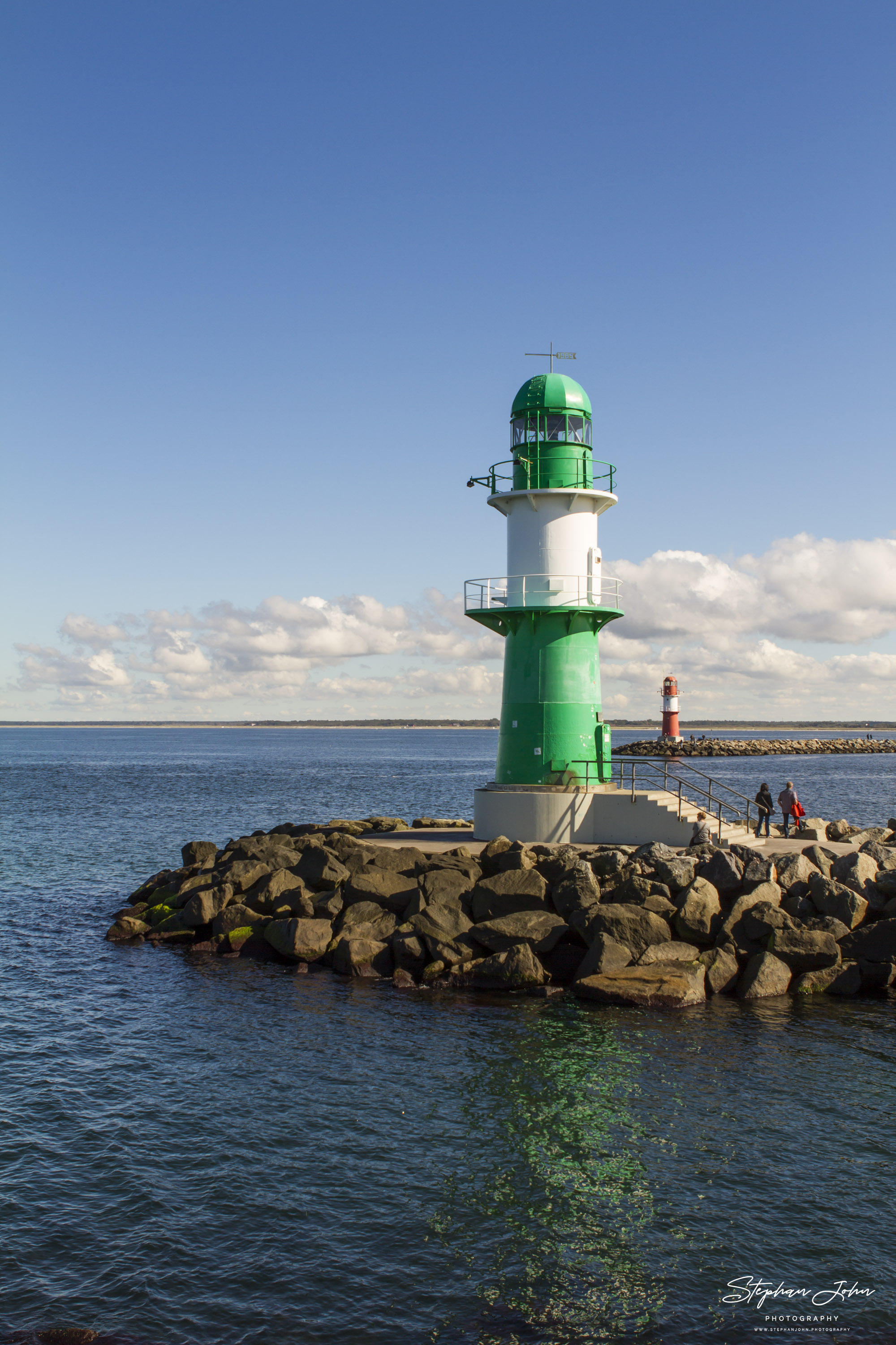 Molenfeuer zur Markierung der Hafeneinfahrt in Warnemünde