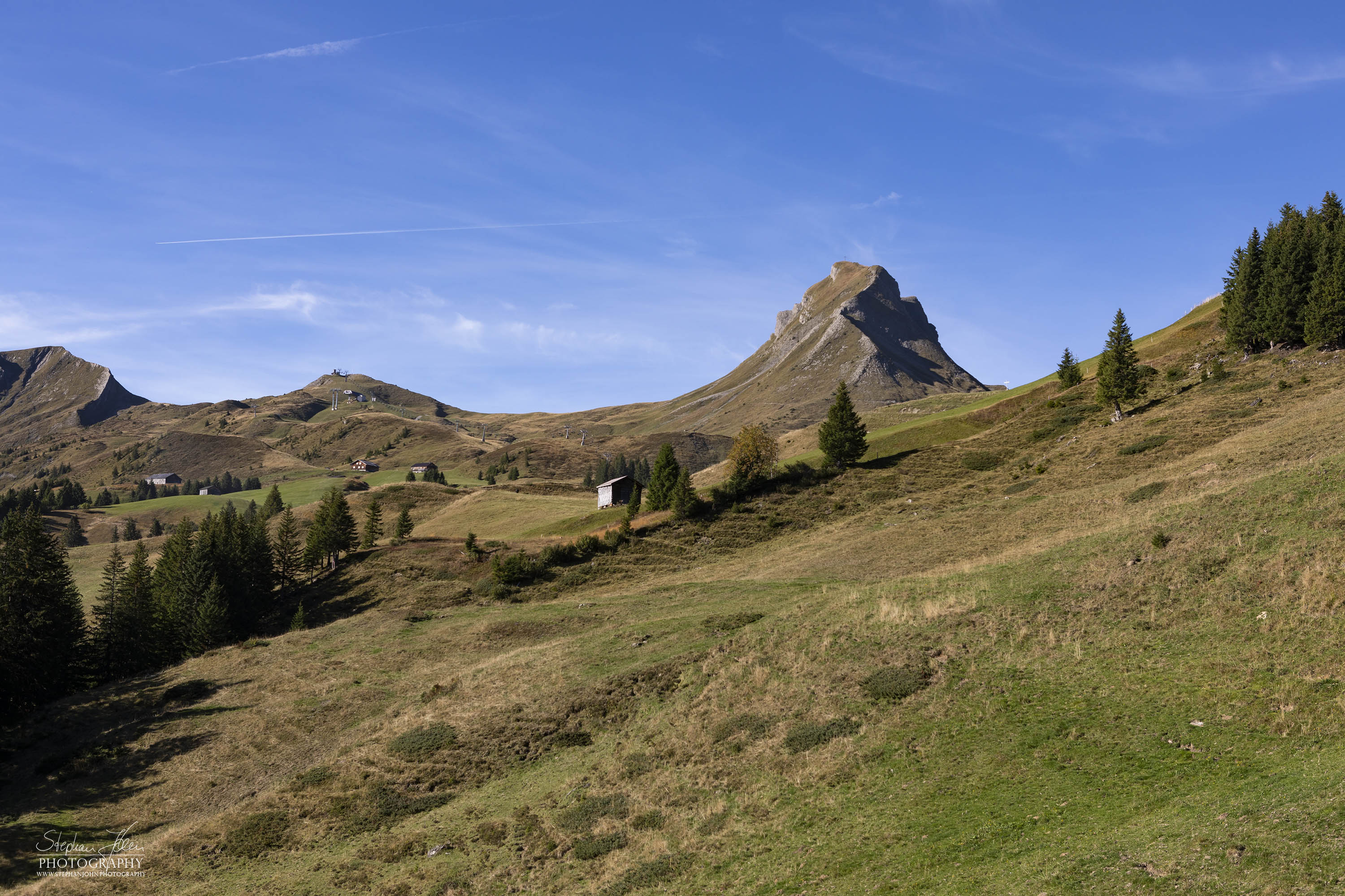 Blick zur Damülser Mittagsspitze (2.095 m).