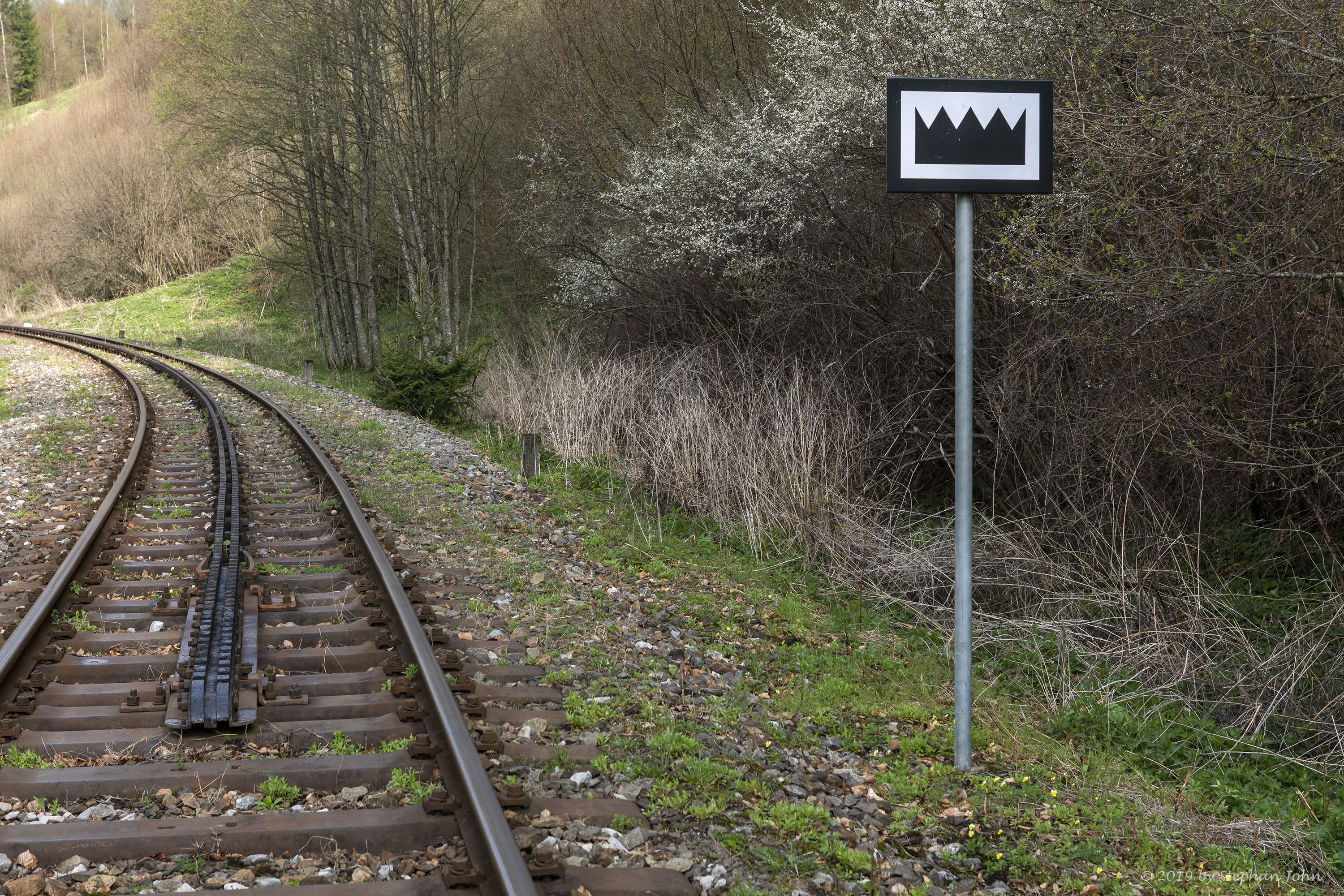 <p>Begin des Zahnradbahnabschnittes nach Zbojská. verbaut wurde hier ein Doppel-Lamellen-Abt-Zahnradsystem</p>