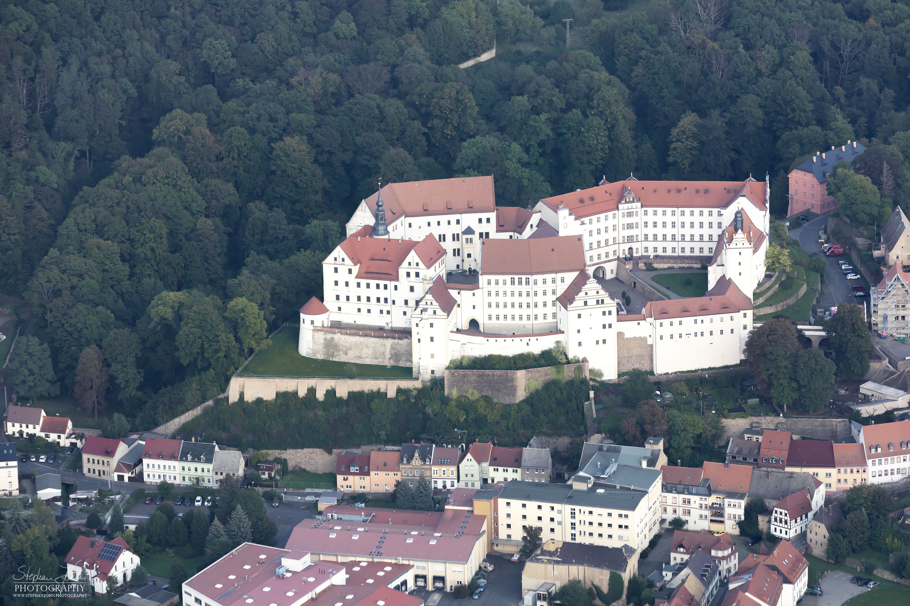 <p>Stadt und Schloss Colditz an der Zwickauer Mulde</p>