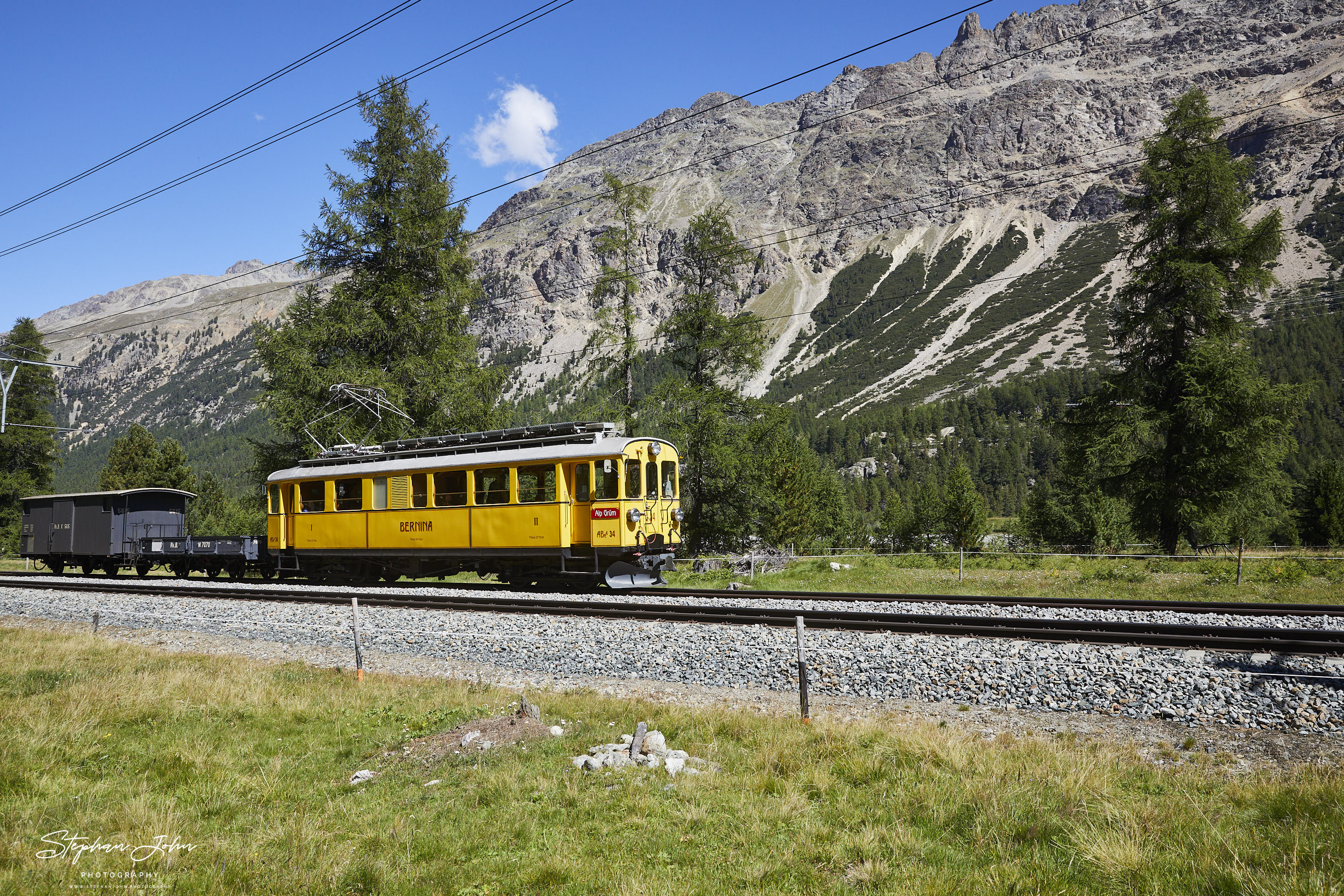 RhB Abe 4/4 vor Morteratsch