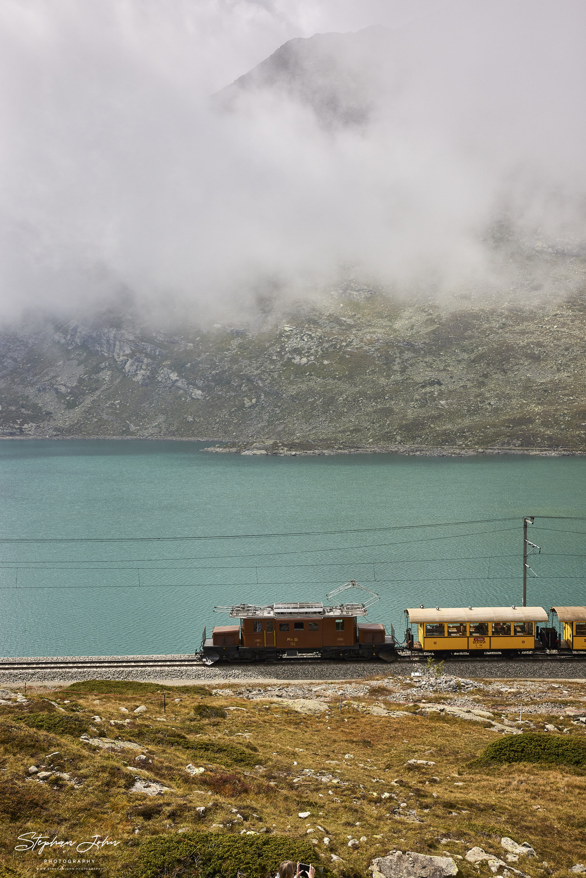 Krokodil Ge4/4 182 mit einem GmP am Berninapass