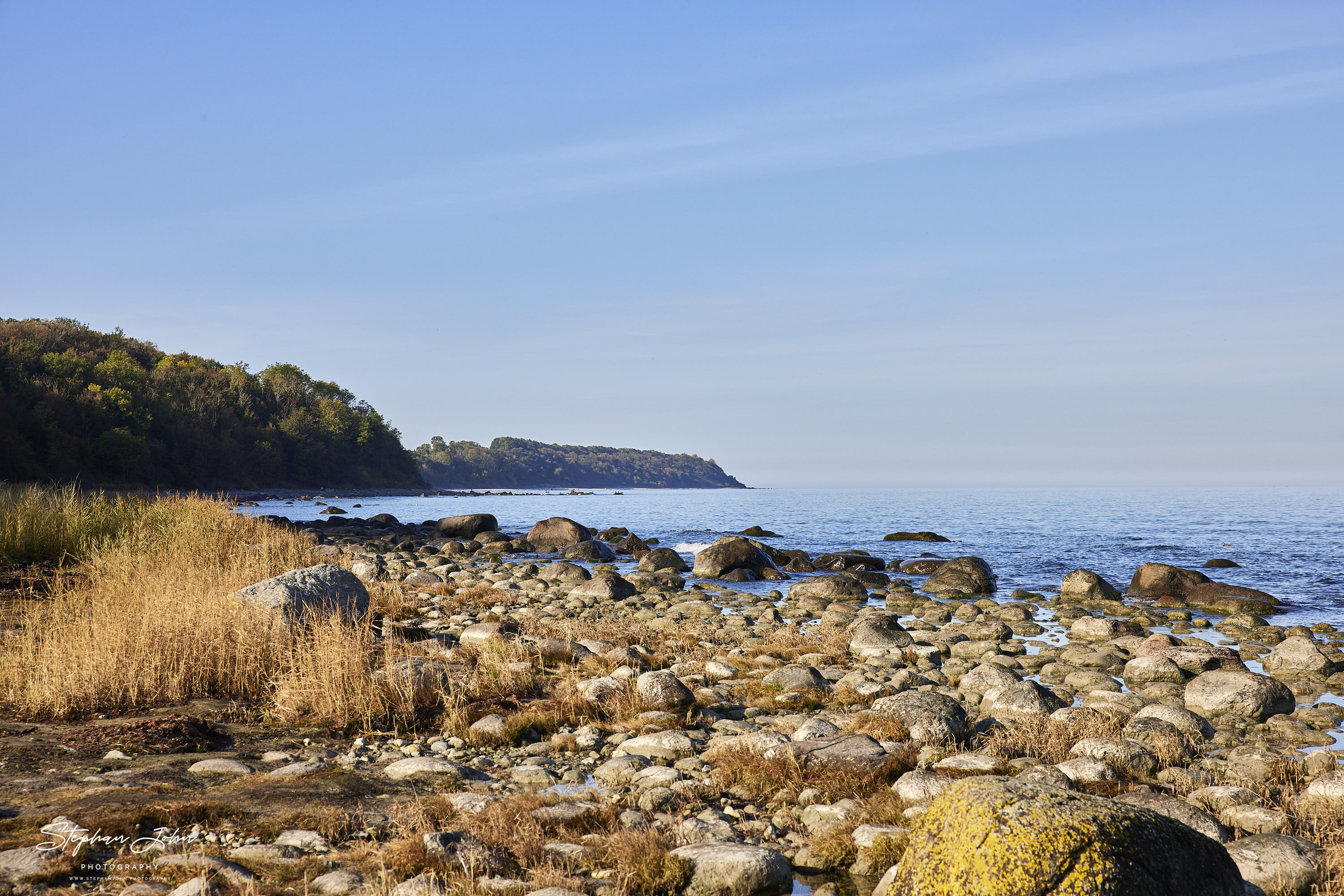 Blick von der nördlichsten Spitze der Insel Rügen in Richtung Nordufer Wittow und Hohe Dielen