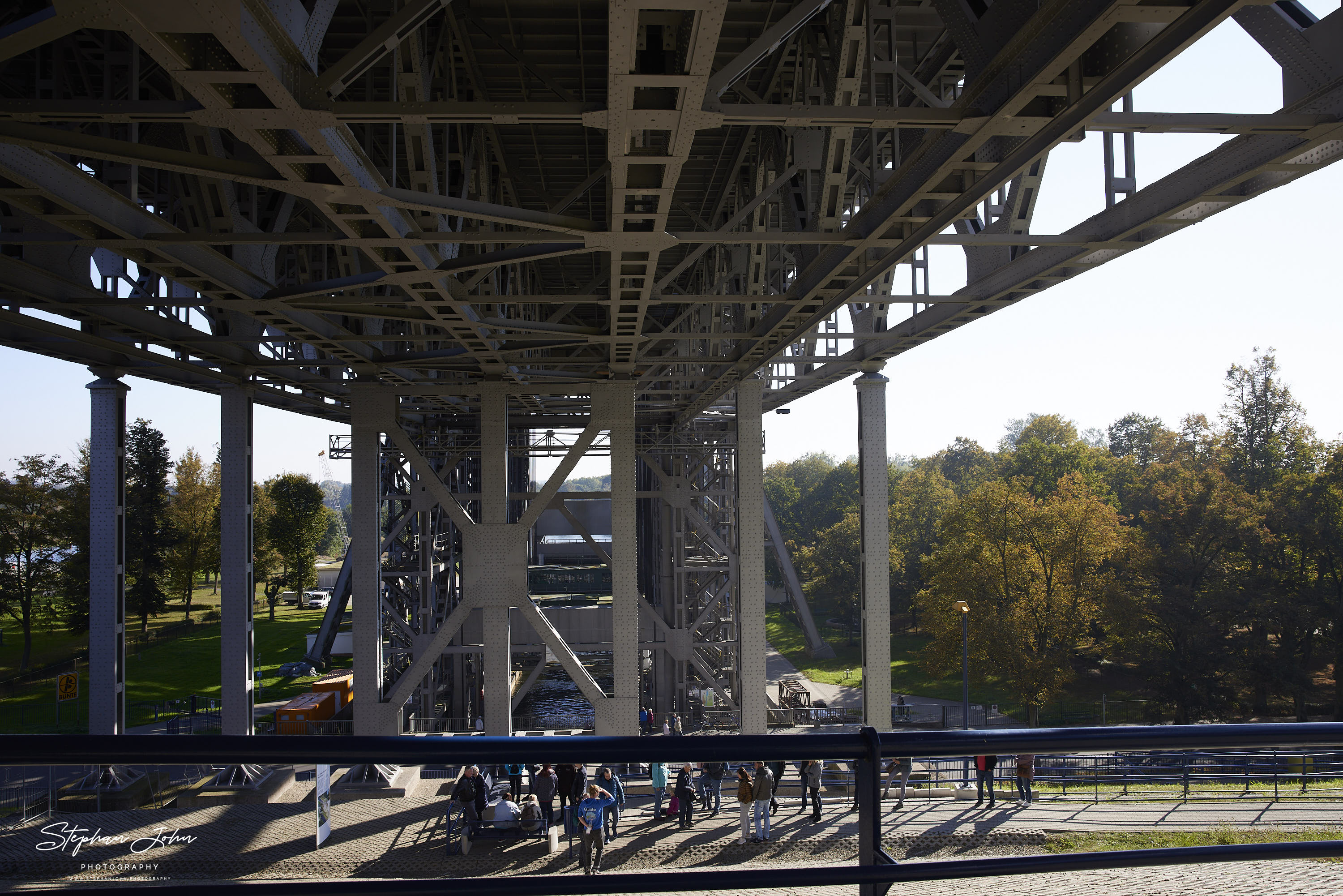 Das alte Schiffshebewerk mit Kanalbrücke