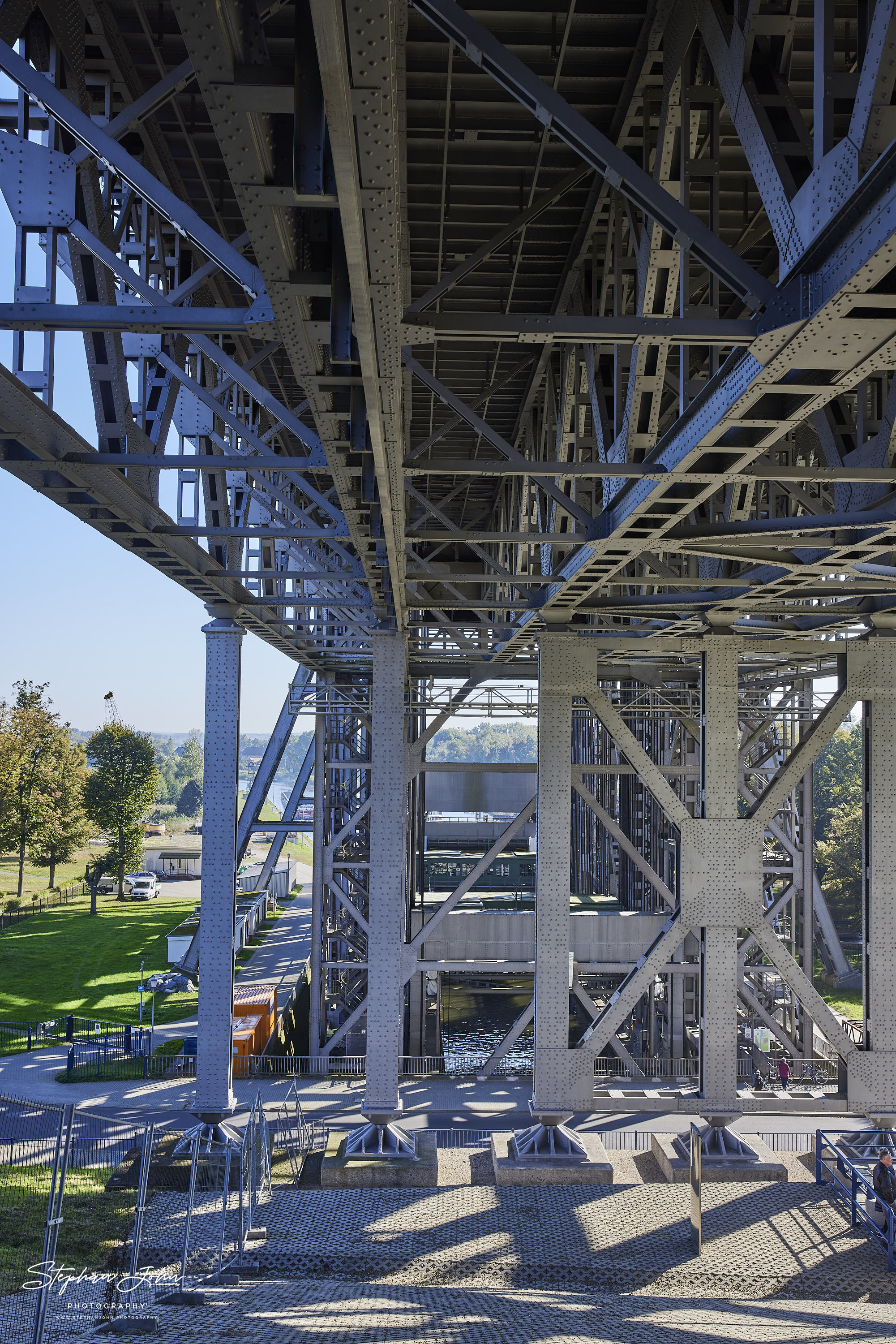 Das alte Schiffshebewerk mit Kanalbrücke