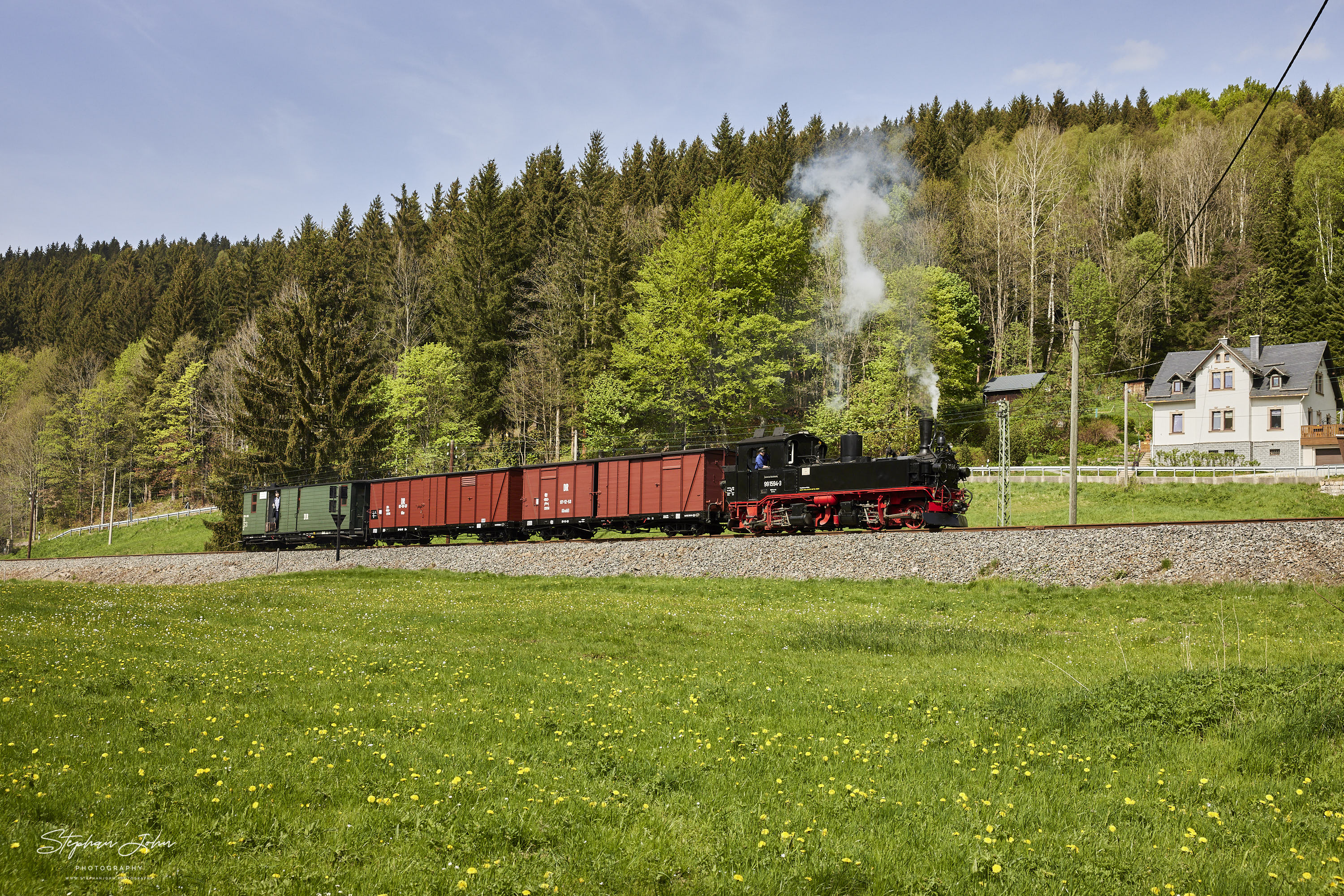G 11205 mit Lok 99 1594-3 zwischen Forellenhof und Schmalzgrube
