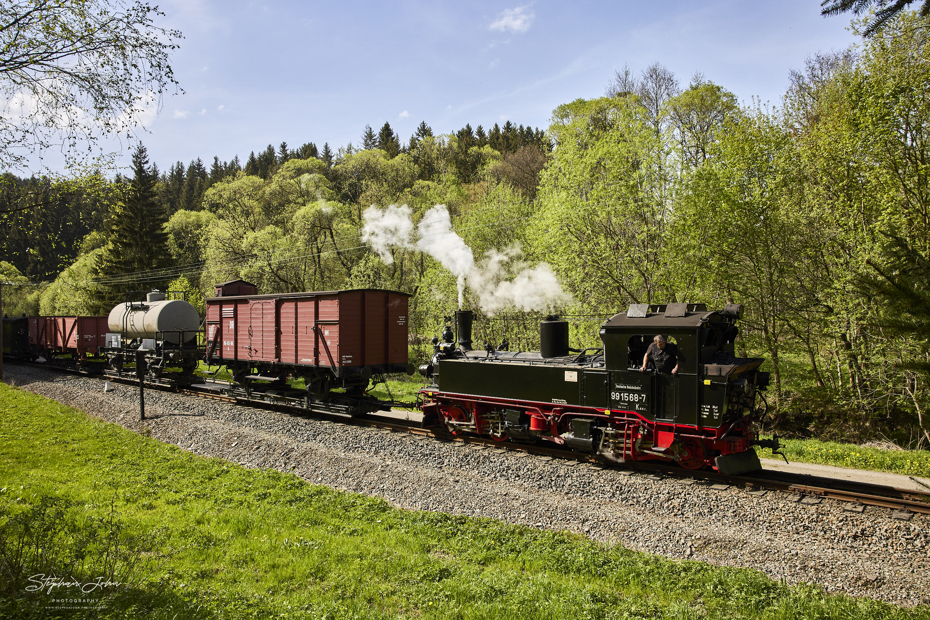 G 11258 mit Lok 99 1568-7 kurz vor Schmalzgrube