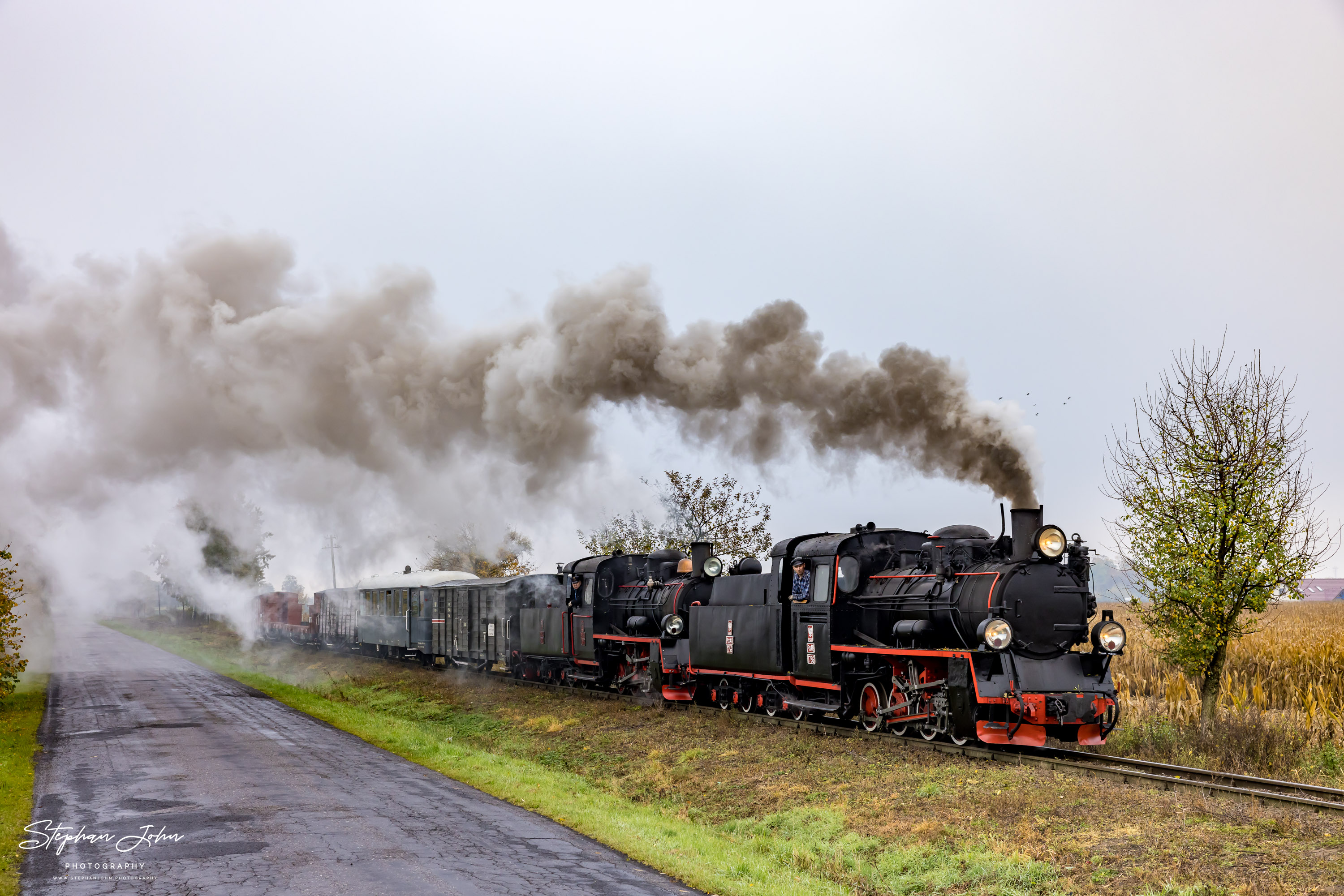 Gmp mit Lok Px48-1920 und Vorspannlok Px48-1756 von Zaniemyśl nach Środa Miasto hinter Polwica