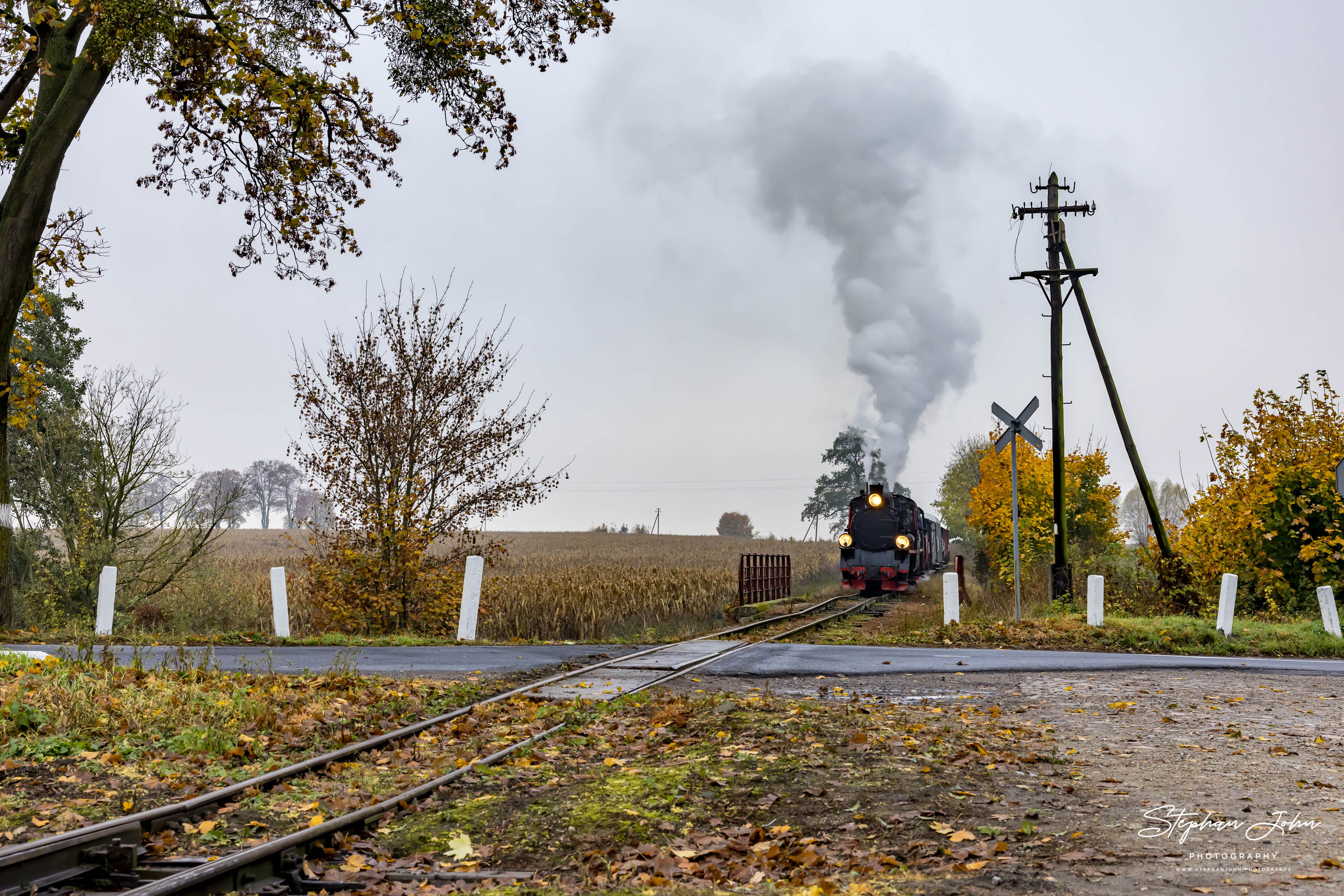 Gmp mit Lok Px48-1920 und Vorspannlok Px48-1756 von Zaniemyśl nach Środa Miasto erreicht Śnieciska