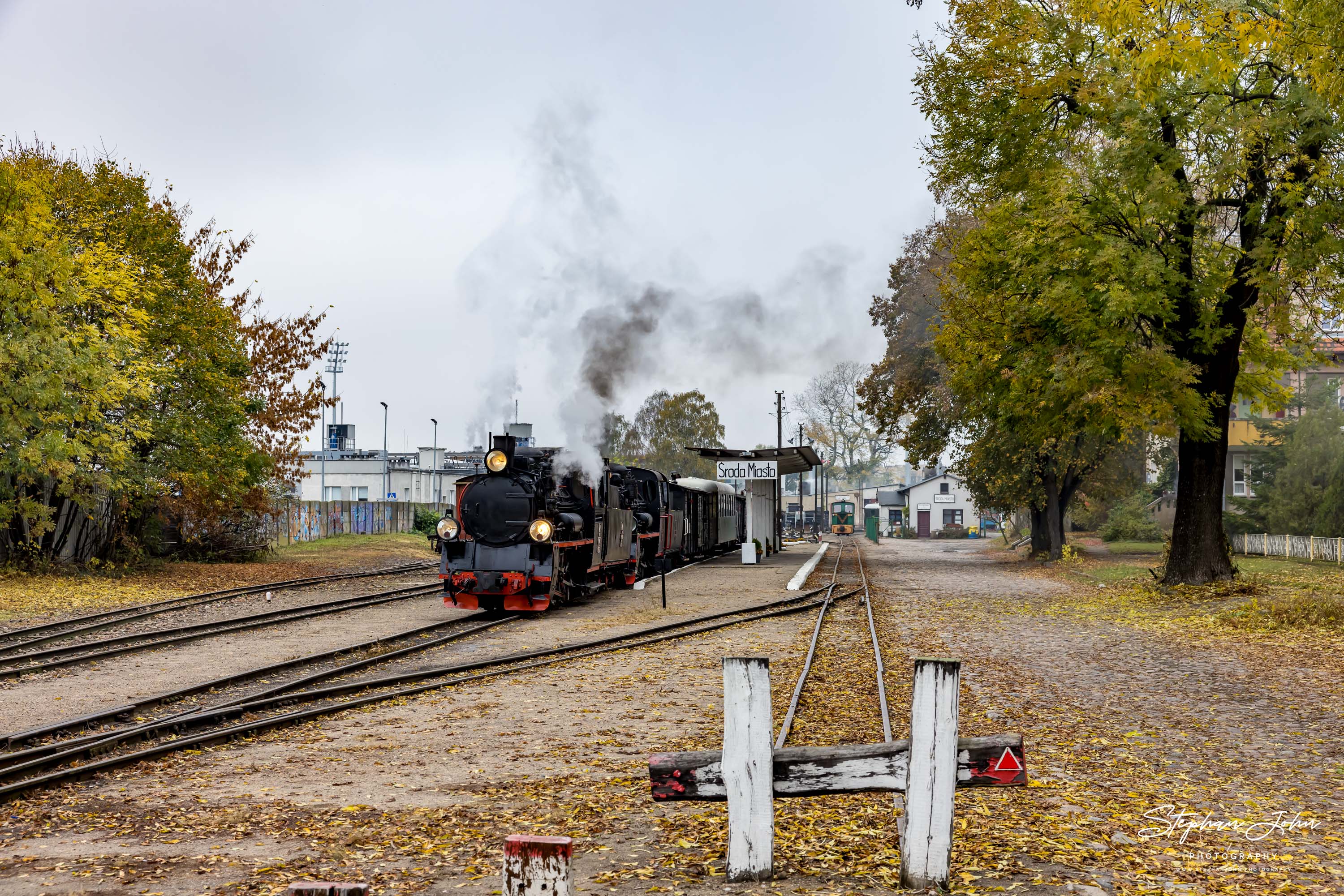 Gmp mit Lok Px48-1920 und Vorspannlok Px48-1756 von Zaniemyśl erreicht den Zielbahnhof