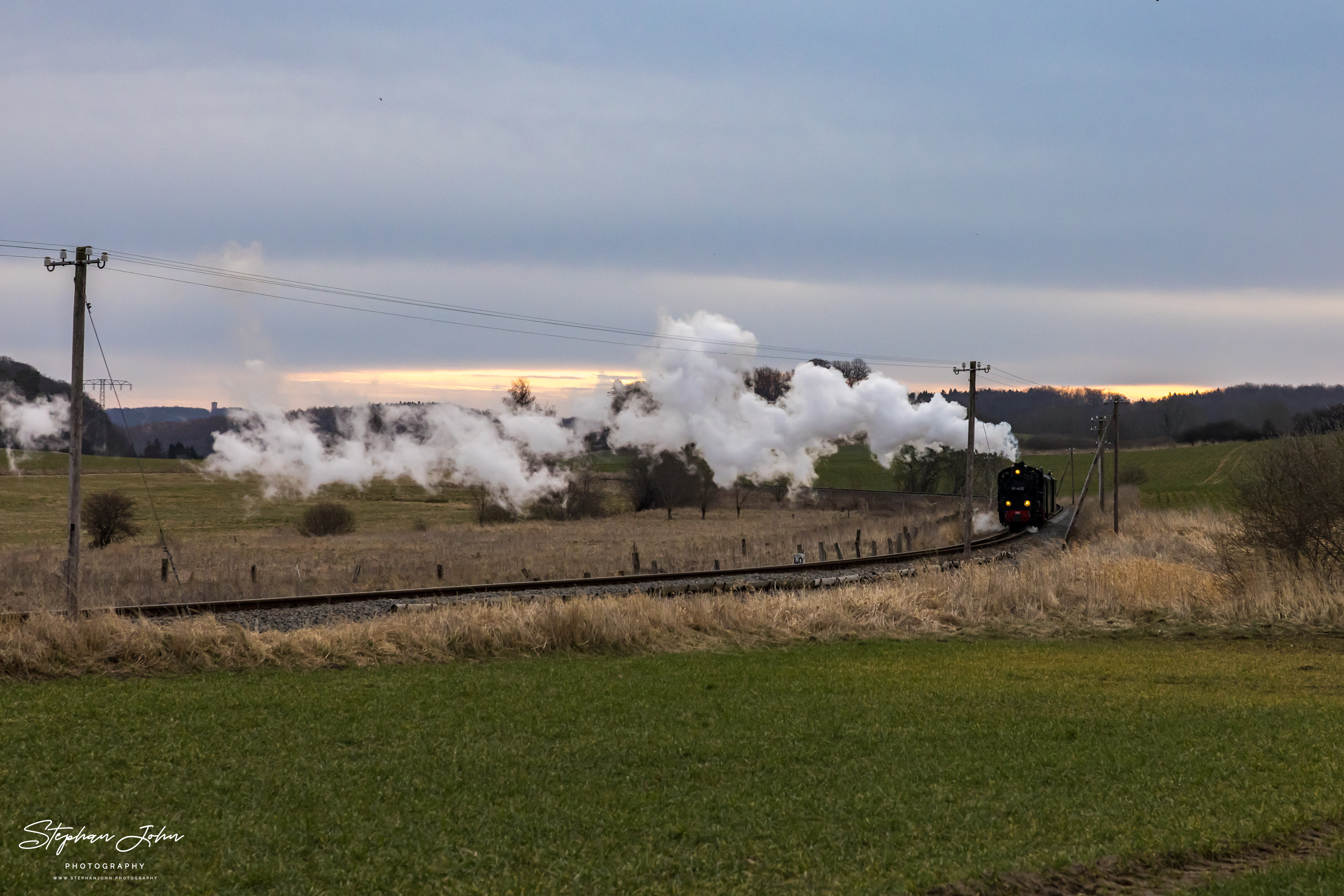 Zug P 221 mit Lok 99 4632 bei Seelvitz