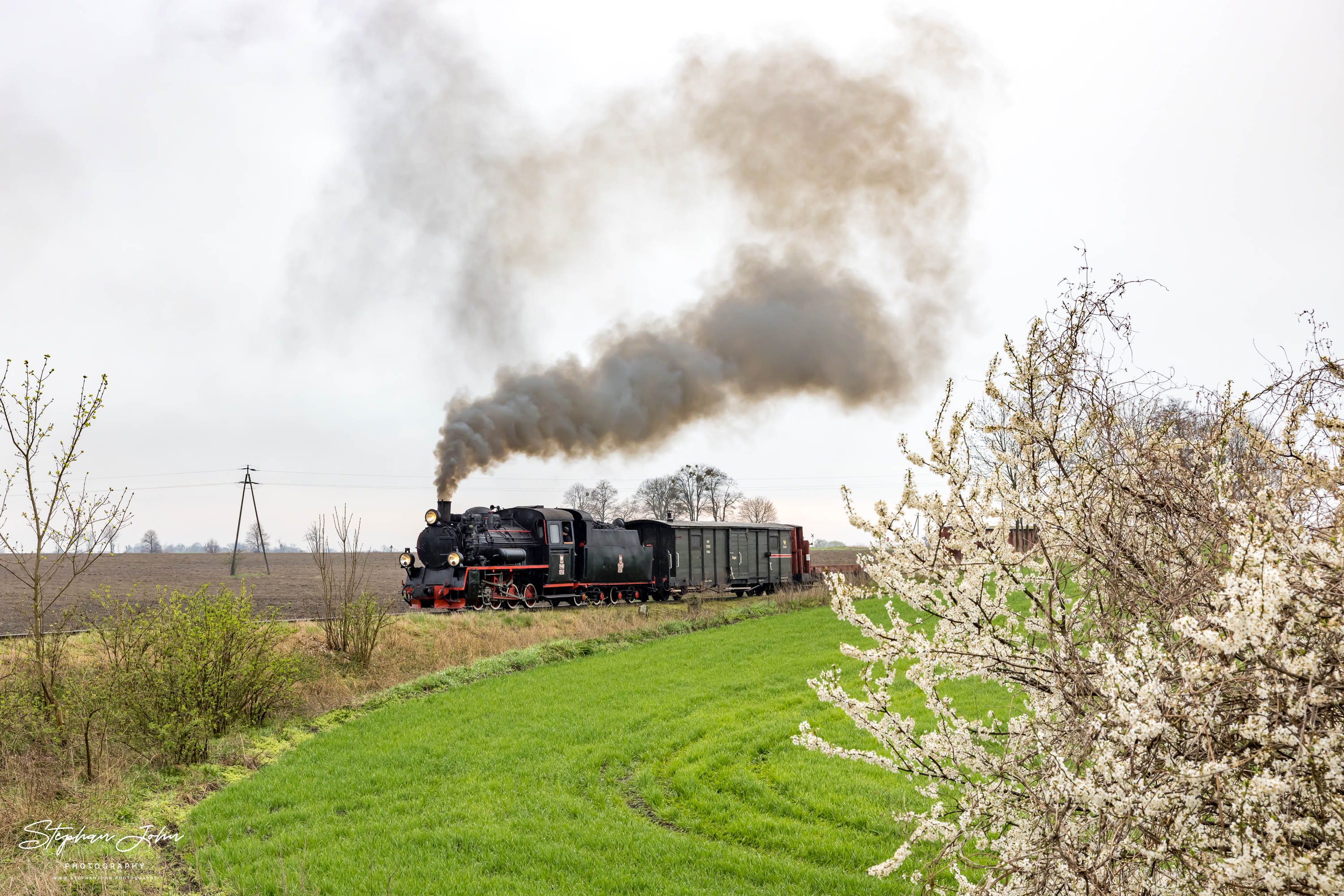 GmP mit Lok Px48 1756 von Zaniemyśl  nach Środa Miasto kurz vor Śnieciska