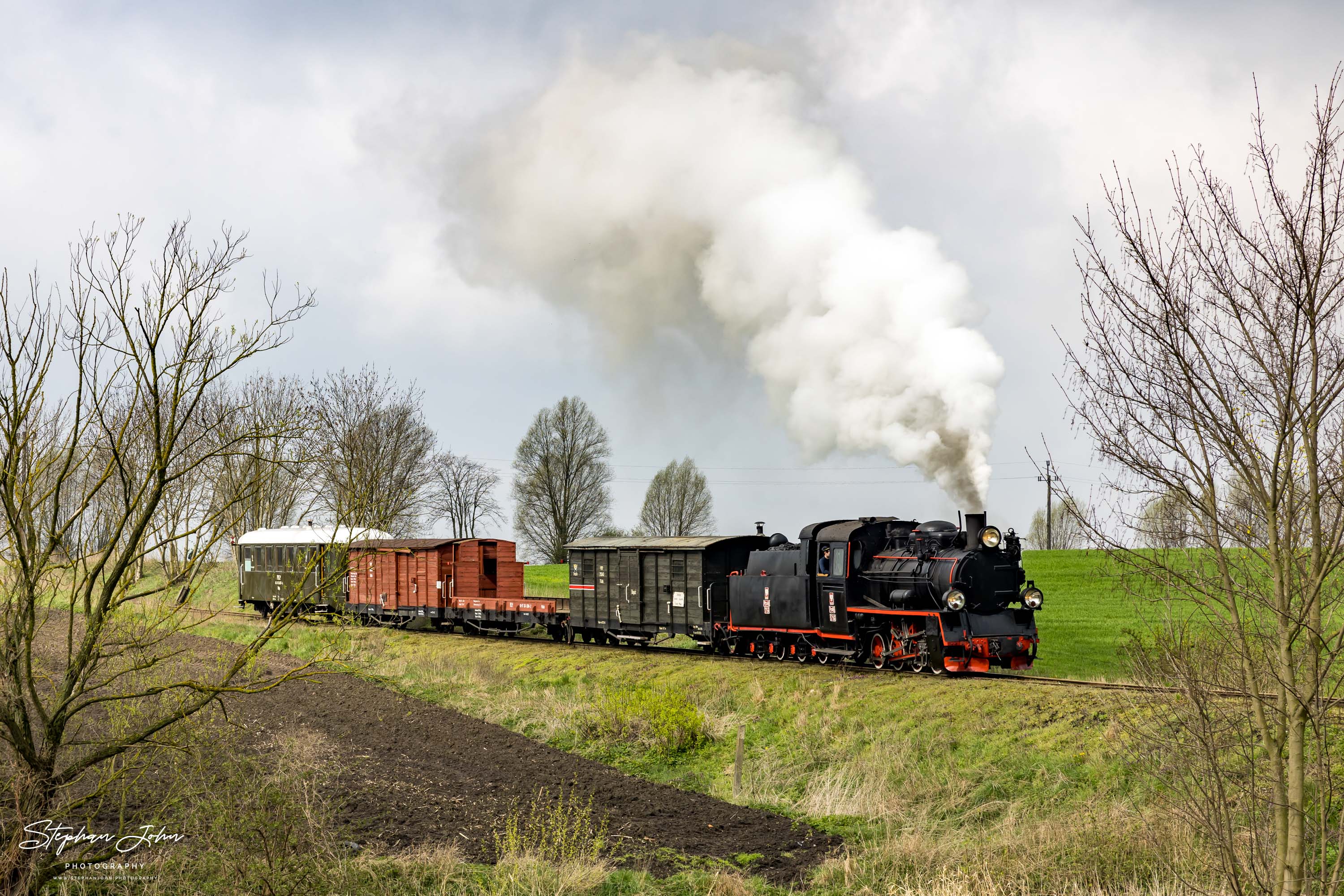 GmP mit Lok Px48 1756 nach Środa Miasto kurz vor Śnieciska