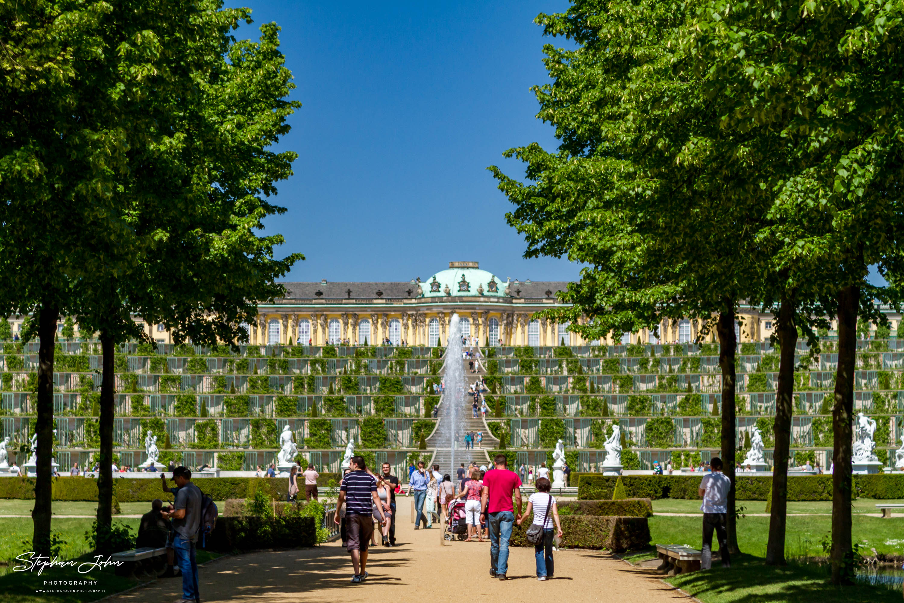 Schloss und Park Sanssouci in Potsdam