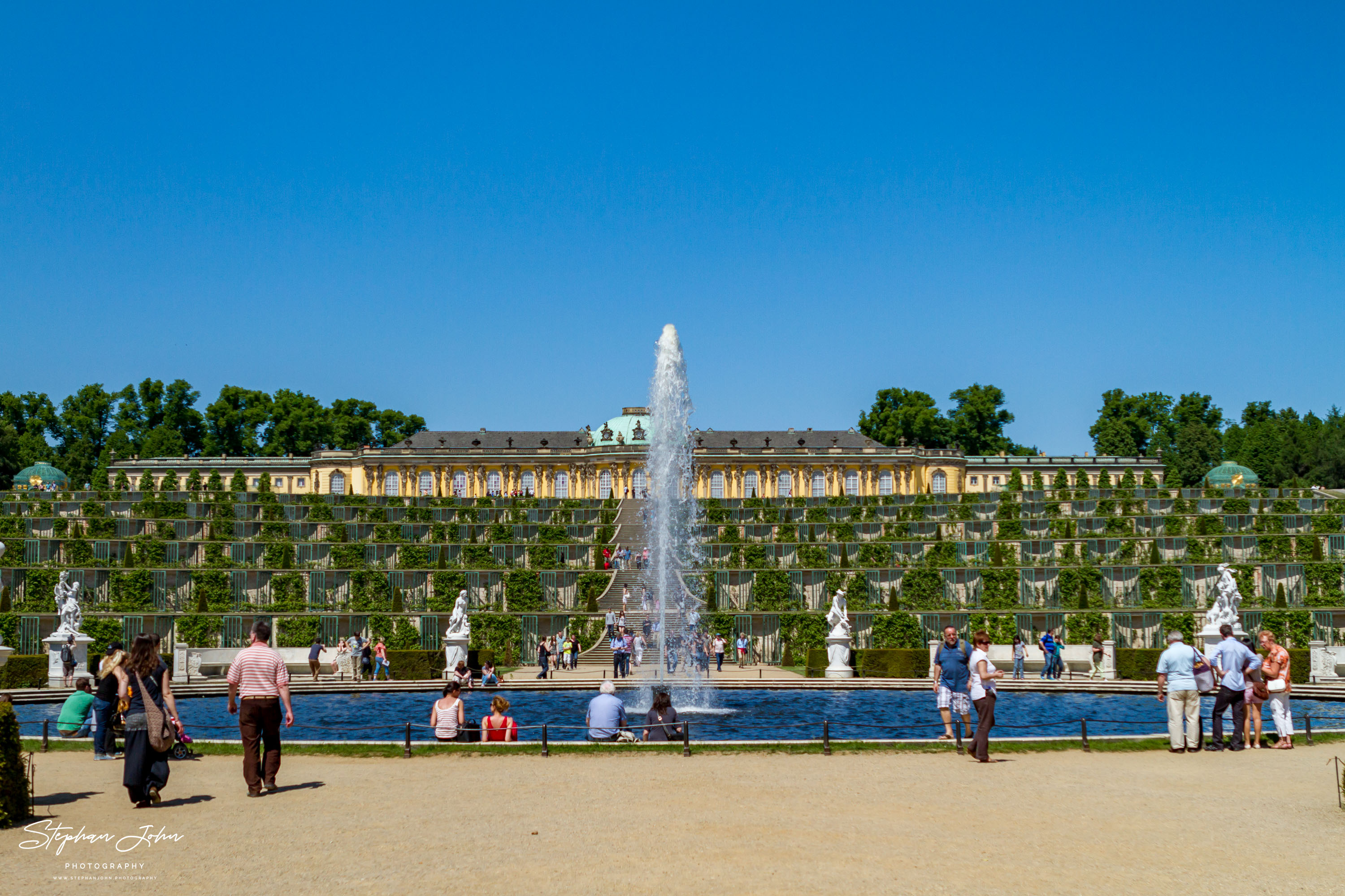 Schloss und Park Sanssouci in Potsdam