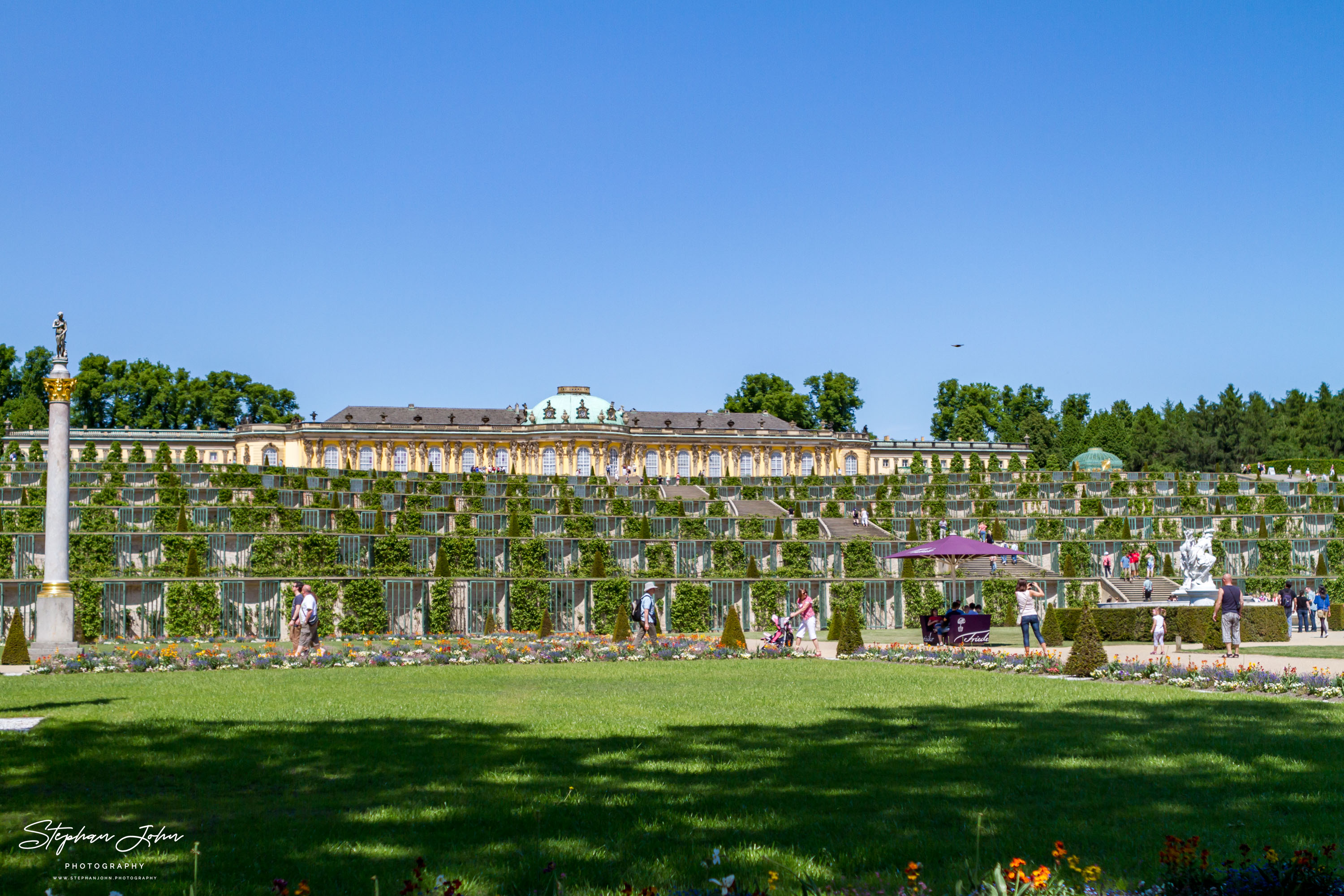 Schloss und Park Sanssouci in Potsdam