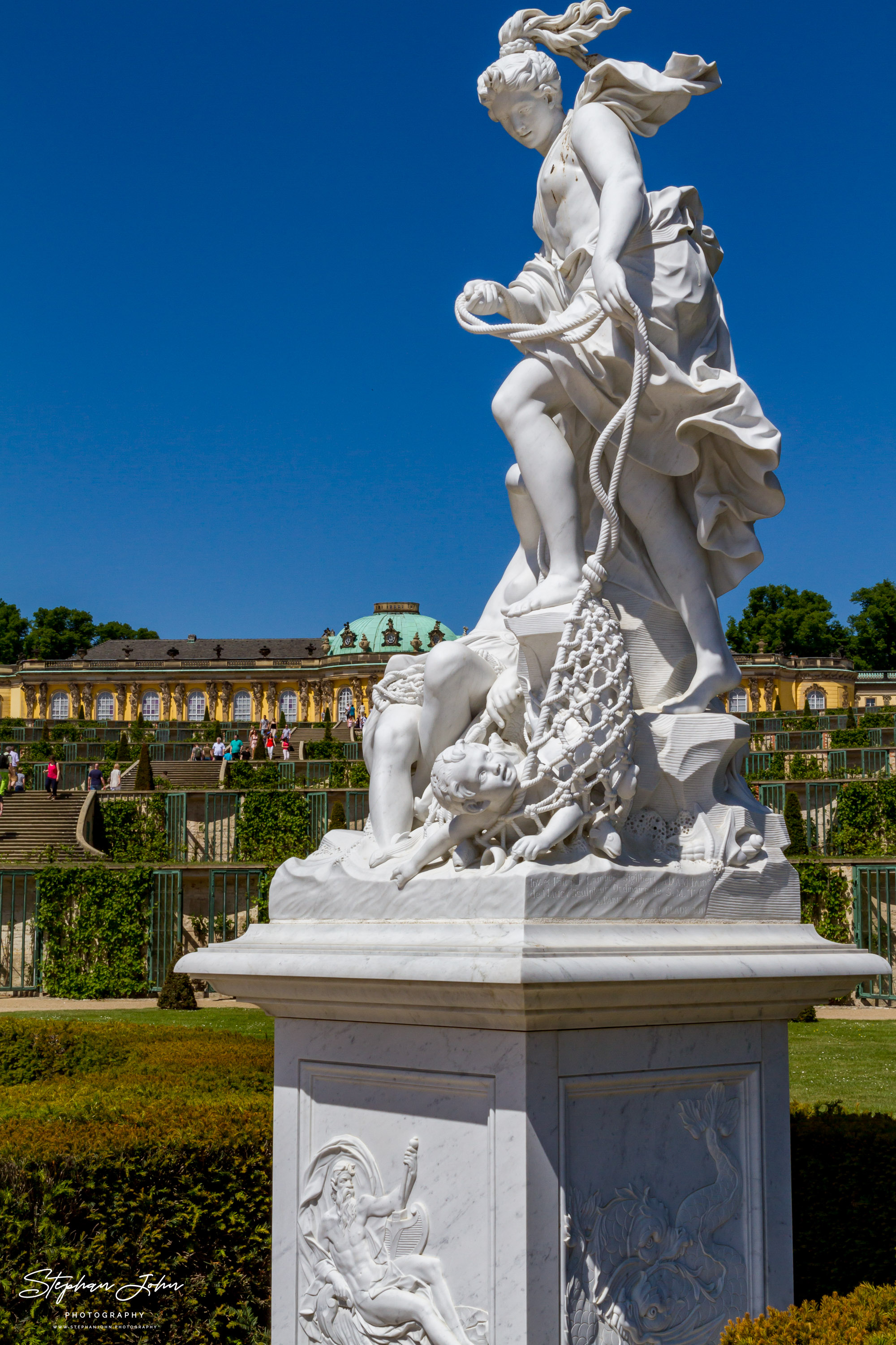 Schloss und Park Sanssouci in Potsdam