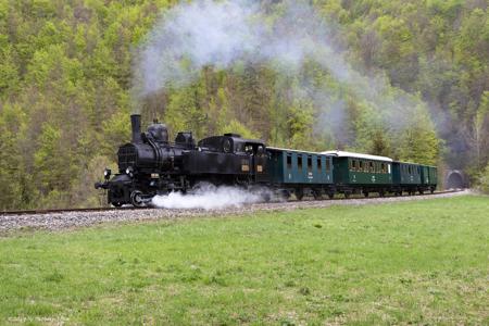 Dampfzahnradbahn Tisovec – Zbojská